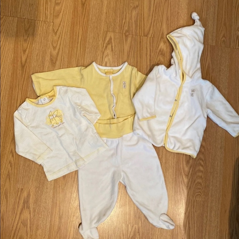 4 piece baby clothing set